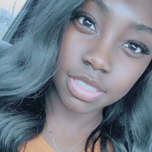 Meet your Posher, Jasmine